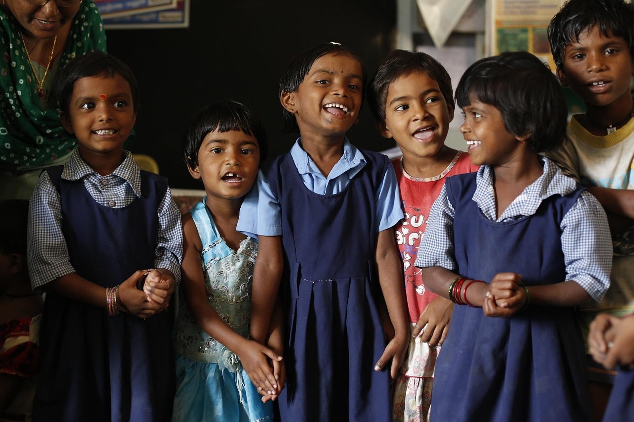Membangun Karakter Siswa Melalui Program Unggulan Disdik Kab. Solok