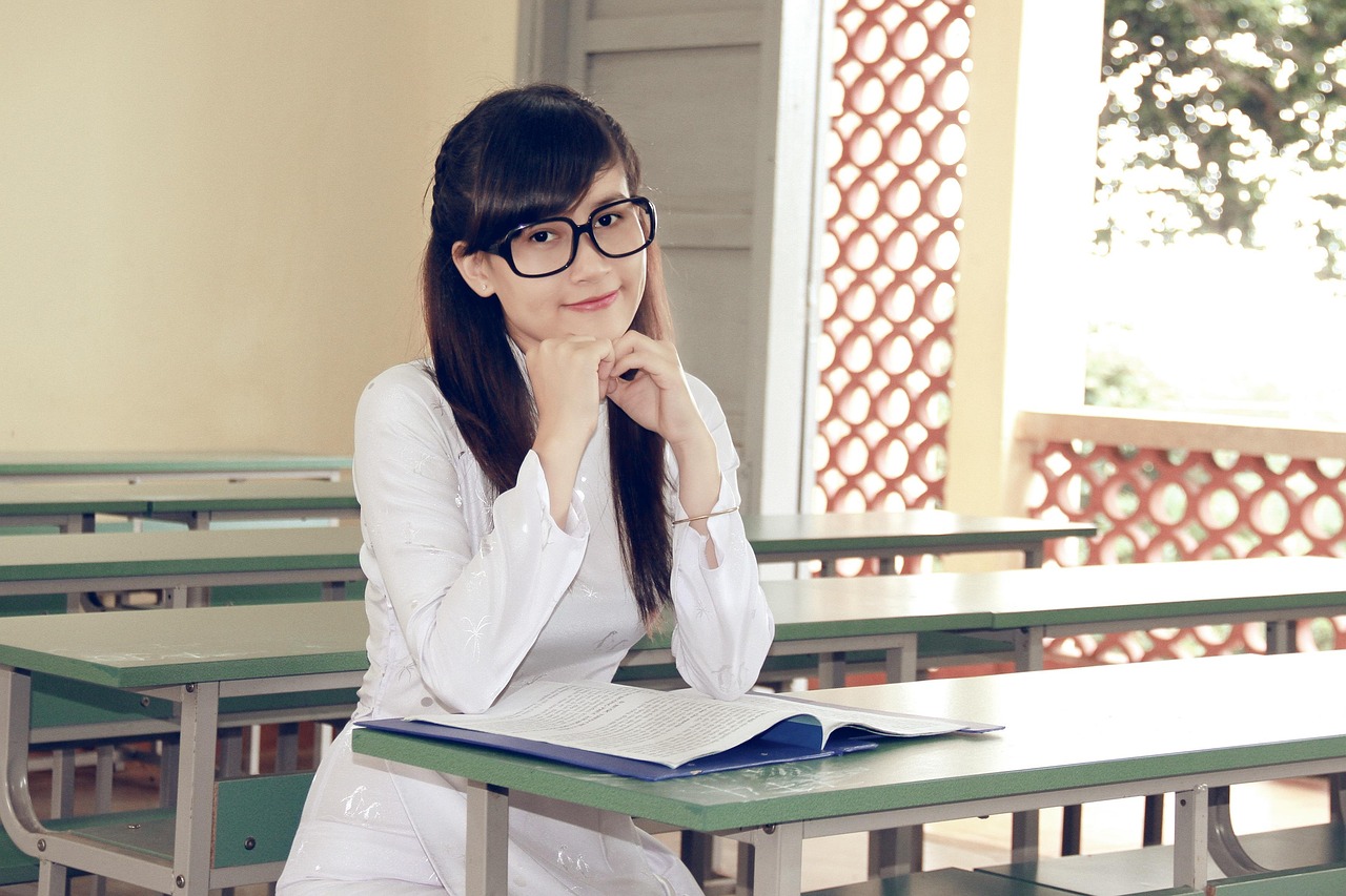 Membangun Kolaborasi antar Sekolah di Solok Melalui Media